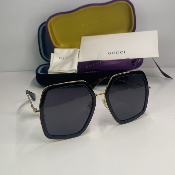 💯- New Authentic GUCCI GG0106S 001 - AS SEEN ON JENNIFER LOPEZ - Picture 1 of 17